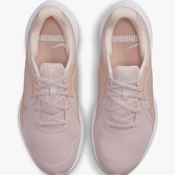 Nike Quest 5 Womens Barely Rose/Rose Whisper NEW - Size 10 - Picture 2 of 5